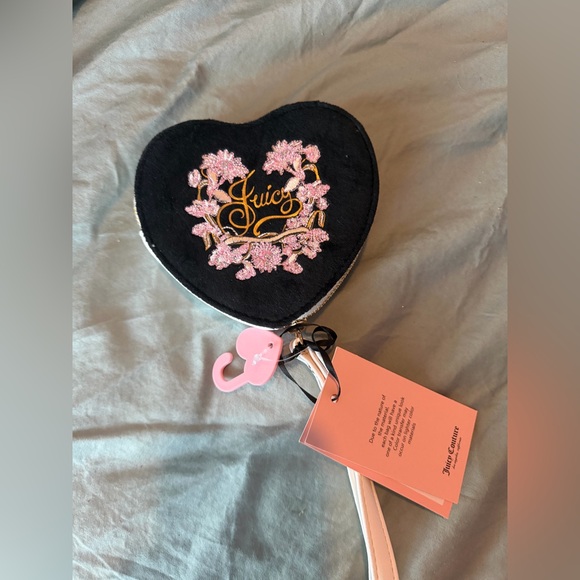 Juicy Couture Black Heart Zip Up Wrislet with Pink Floral Embroidered Logo - Picture 2 of 5